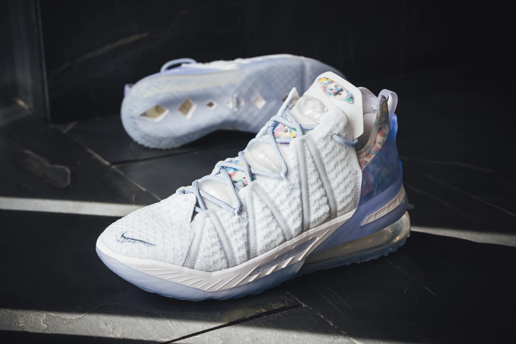 Giày Nike LeBron 18 'Play for the Future' CW3156-400 - Ảnh 6