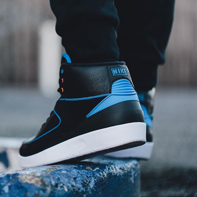 Giày Nike Air Jordan 2 Retro 'Radio Raheem' 834274-014 - Ảnh 2