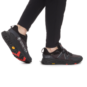 Alternative view of Giày New Balance Fresh Foam Hierro V5 'Black' MTHIEBX5