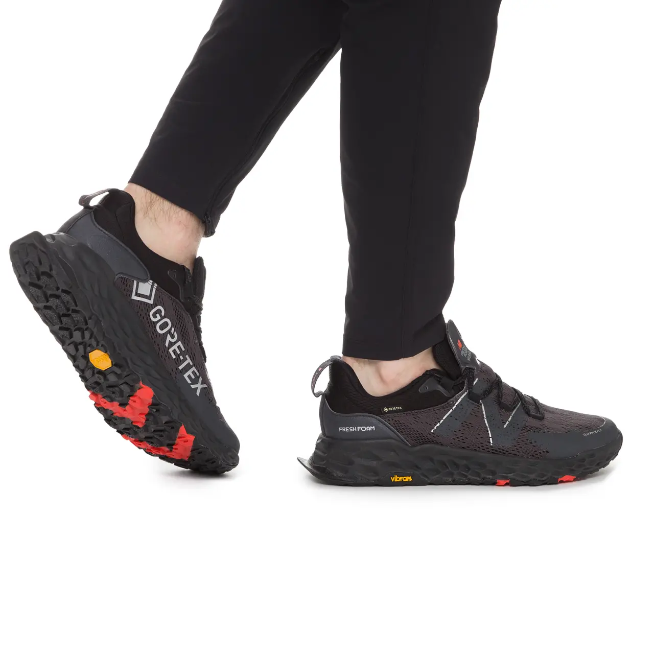 Alternative view of Giày New Balance Fresh Foam Hierro V5 'Black' MTHIEBX5