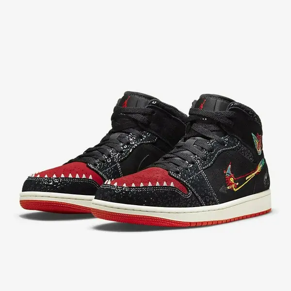 Alternative view of Giày Nike Air Jordan 1 Mid SE 'SiEMPRE Familia' DN4904-001
