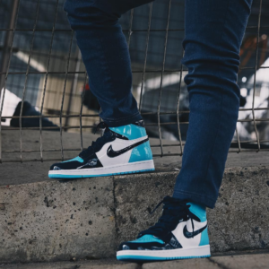 Alternative view of Giày Nike Wmns Air Jordan 1 Retro High OG 'Blue Chill' CD0461-401