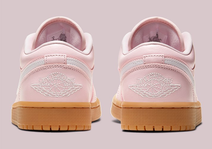 Giày Nike Wmns Air Jordan 1 Low 'Arctic Pink Gum' DC0774-601 - Ảnh 5