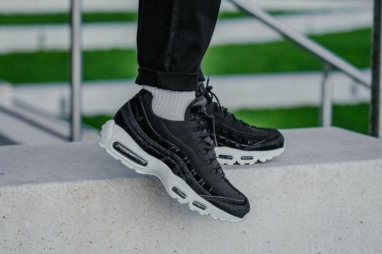 Giày Nike Air Max 95 Premium 'Overbranded' 538416-020 - Ảnh 3