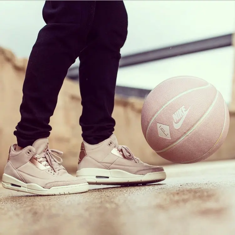 Alternative view of Giày Nike Wmns Air Jordan 3 SE 'Particle Beige' AH7859-205