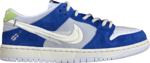 Giay Nike Dunk Low Pro SB 'Fly Streetwear' DQ5130-400