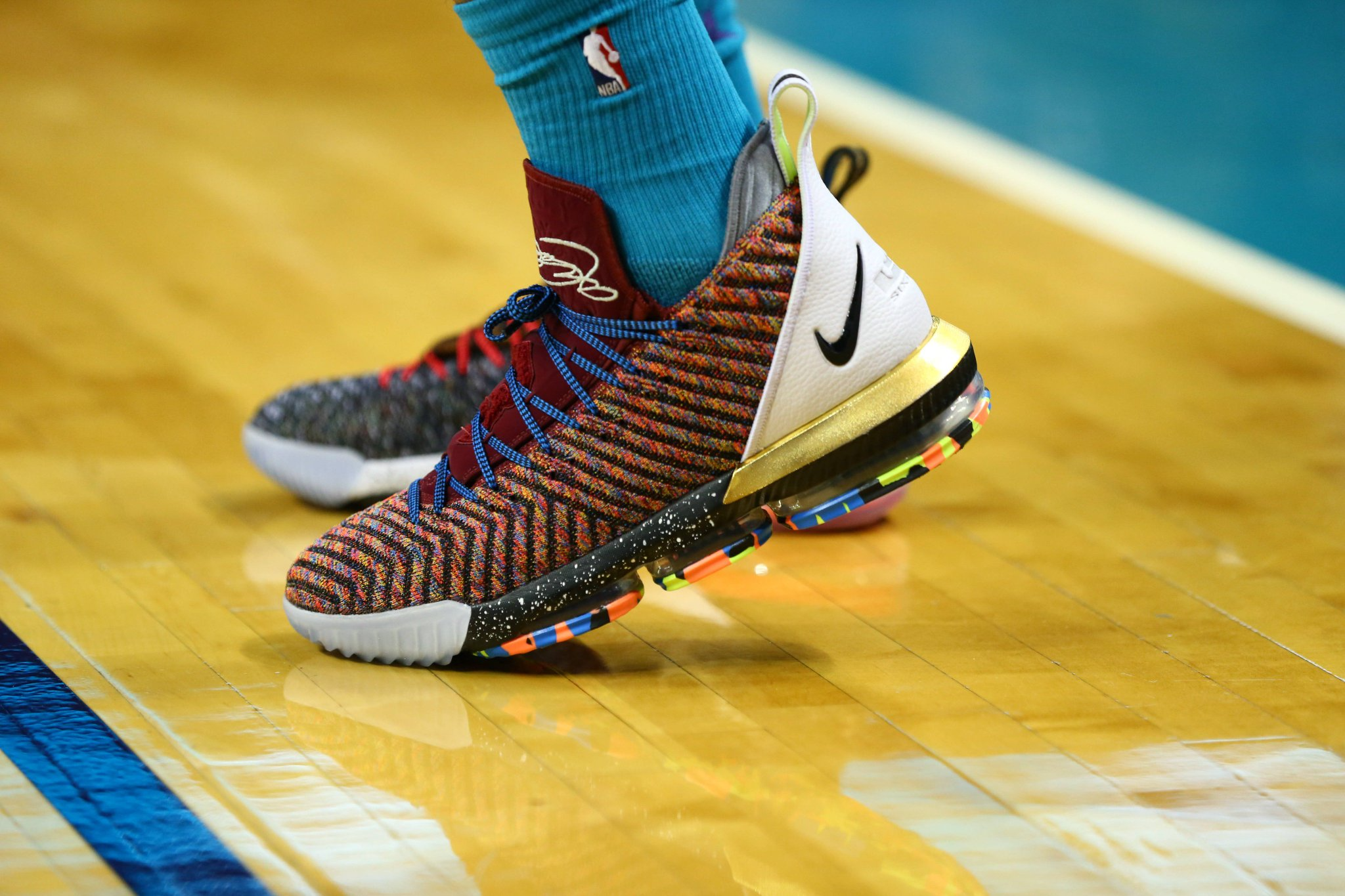 Giày Nike LeBron 16 EP 'What The' BQ6582-900 - Ảnh 6