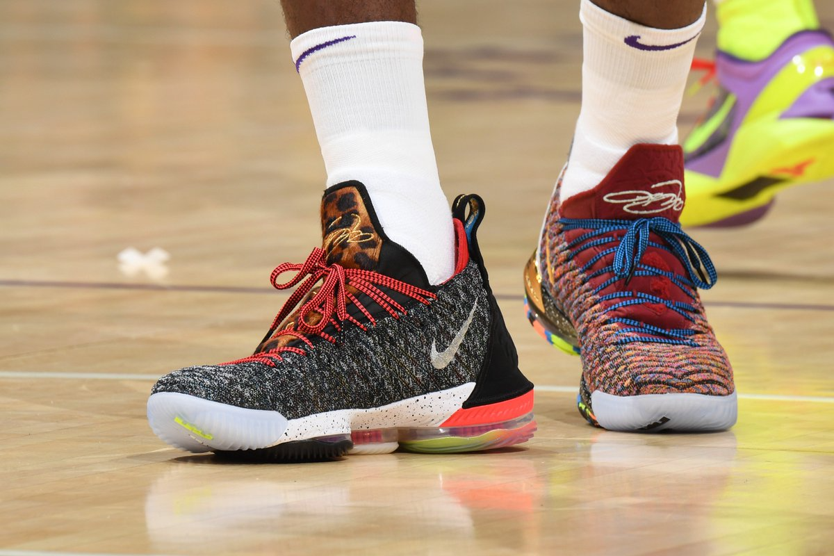 Giày Nike LeBron 16 EP 'What The' BQ6582-900 - Ảnh 4