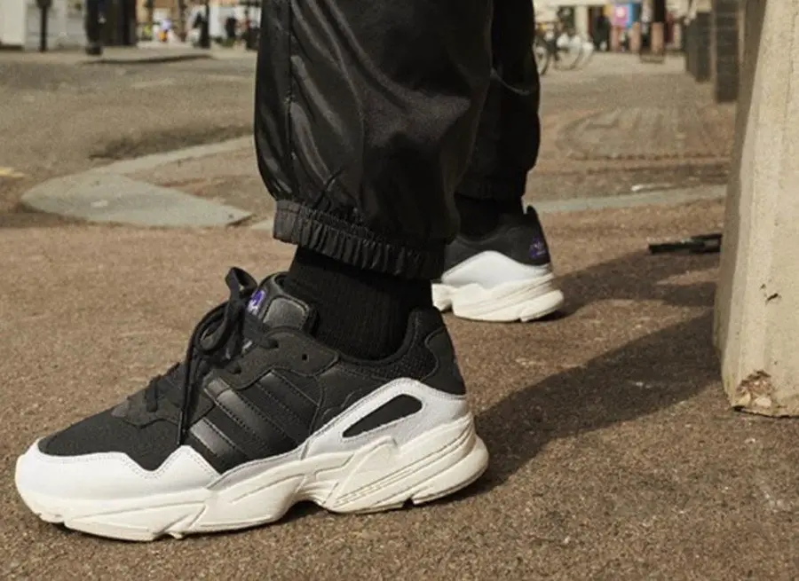 Alternative view of Giày Adidas Yung-96 'Orca' F97177