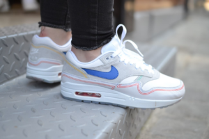 Alternative view of Giày Nike Air Max 1 Pompidou 'Center Day' AV3735-002