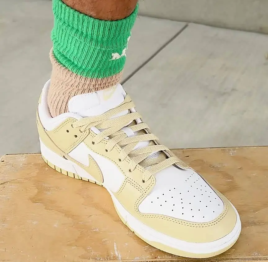 Giay Nike Dunk Low 'Team Gold' DV0833-100