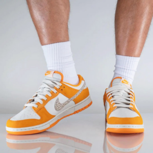 Giay Nike Dunk Low 'Safari Swoosh Kumquat' DR0156-800