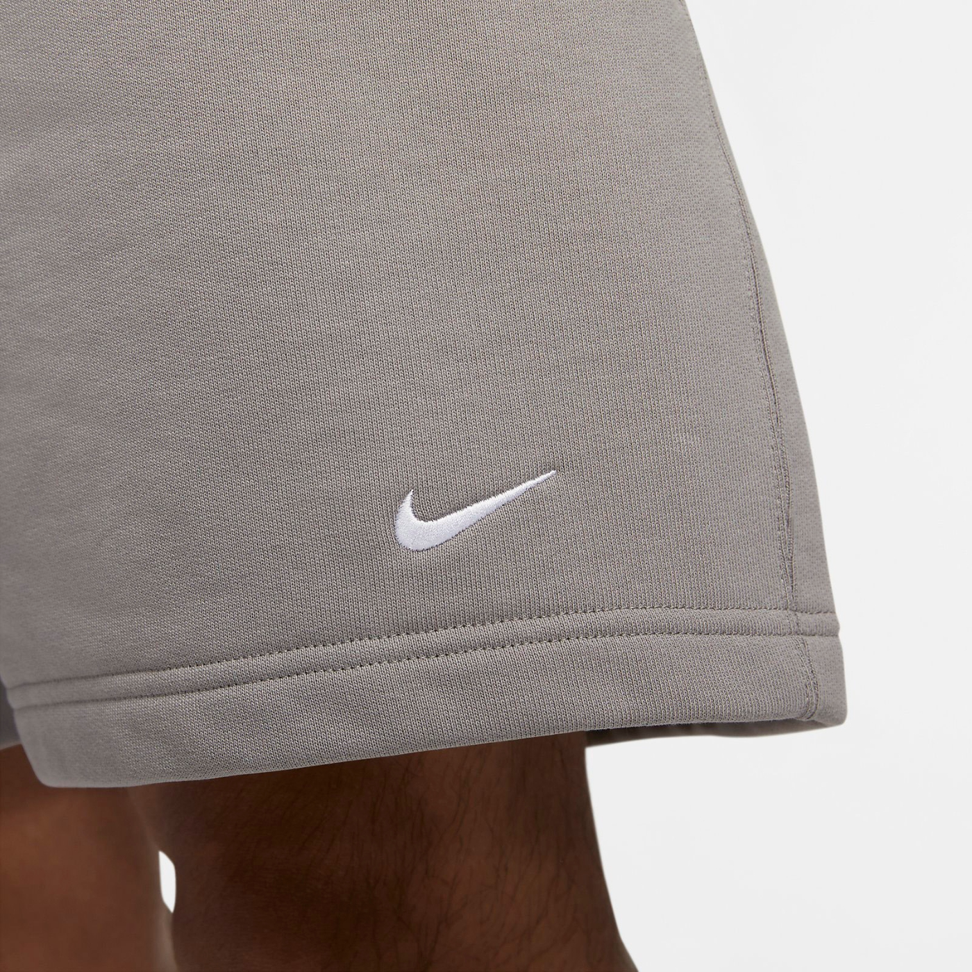 Quan Nike Solo Swoosh Men's French Terry 'Flat White' CJ4457-010