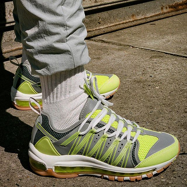 Giày Nike CLOT x Air Max 97 Haven 'Volt' AO2134-700 - Ảnh 2