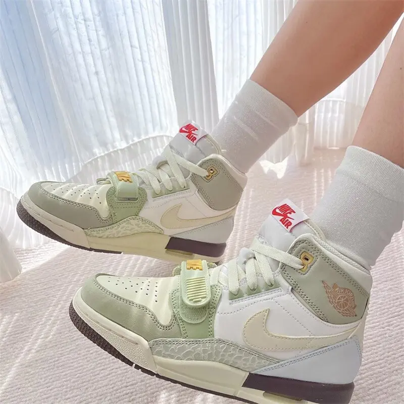 Giay Nike Air Jordan Legacy 312 GS 'Year of the Rabbit' FD9909-111