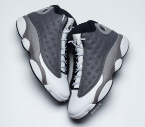 Alternative view of Giày Nike Air Jordan 13 Retro 'Atmosphere Grey' 414571-016