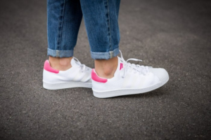 Giay Adidas Wmns Superstar 80s Primeknit 'White Solar Pink' BB5095