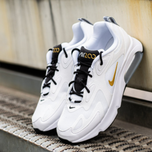 Alternative view of Giày Nike Air Max 200 'Metallic Gold' AQ2568-102