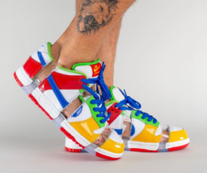 Giay Nike SB Dunk Low 'Sandy Bodecker' FD8777-100