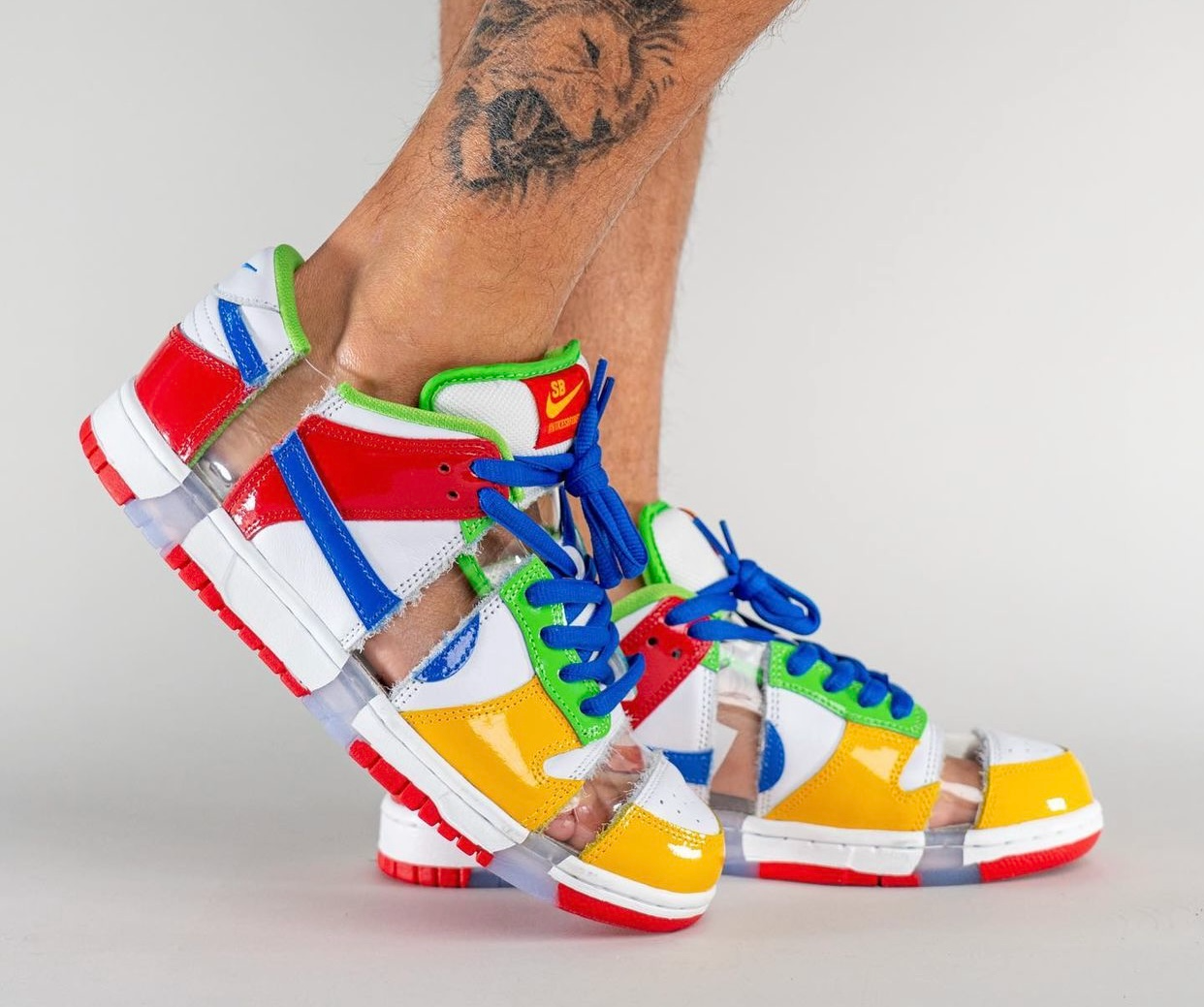 Giay Nike SB Dunk Low 'Sandy Bodecker' FD8777-100