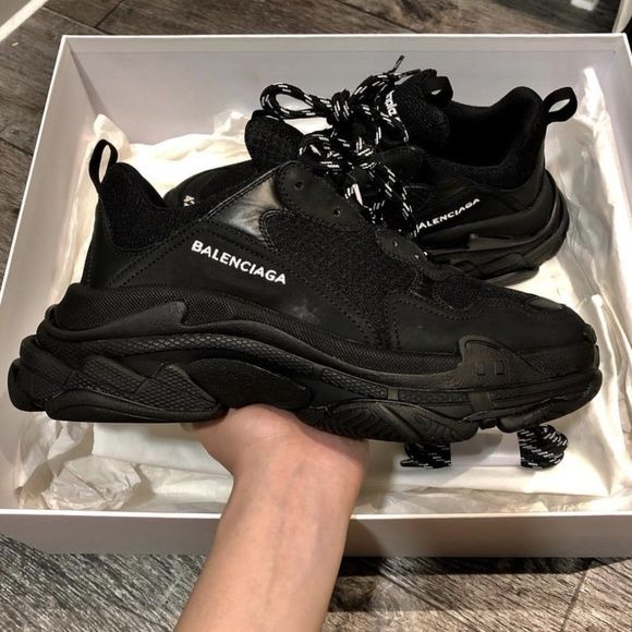 Giày Balenciaga Triple S Sneaker Black 524036 W2CA1 1000 - Ảnh 3