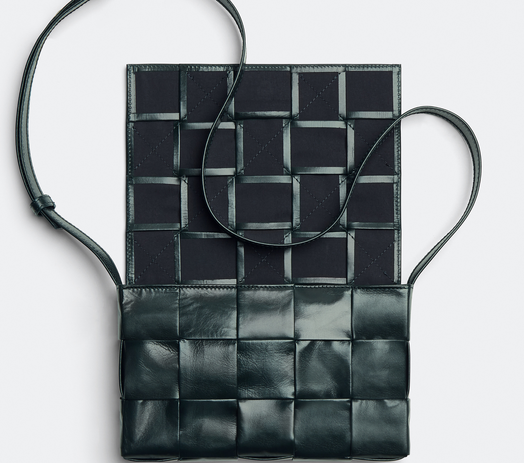 Tui Bottega Veneta Cassette 'Inkwell' 667298VCQ713015