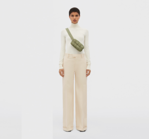 Tui Bottega Veneta Padded Tech Cassette Belt 'Travertine' 679763VBO802919