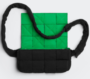 Tui Bottega Veneta Padded Tech Cassette 'Black' 709055V2B011091