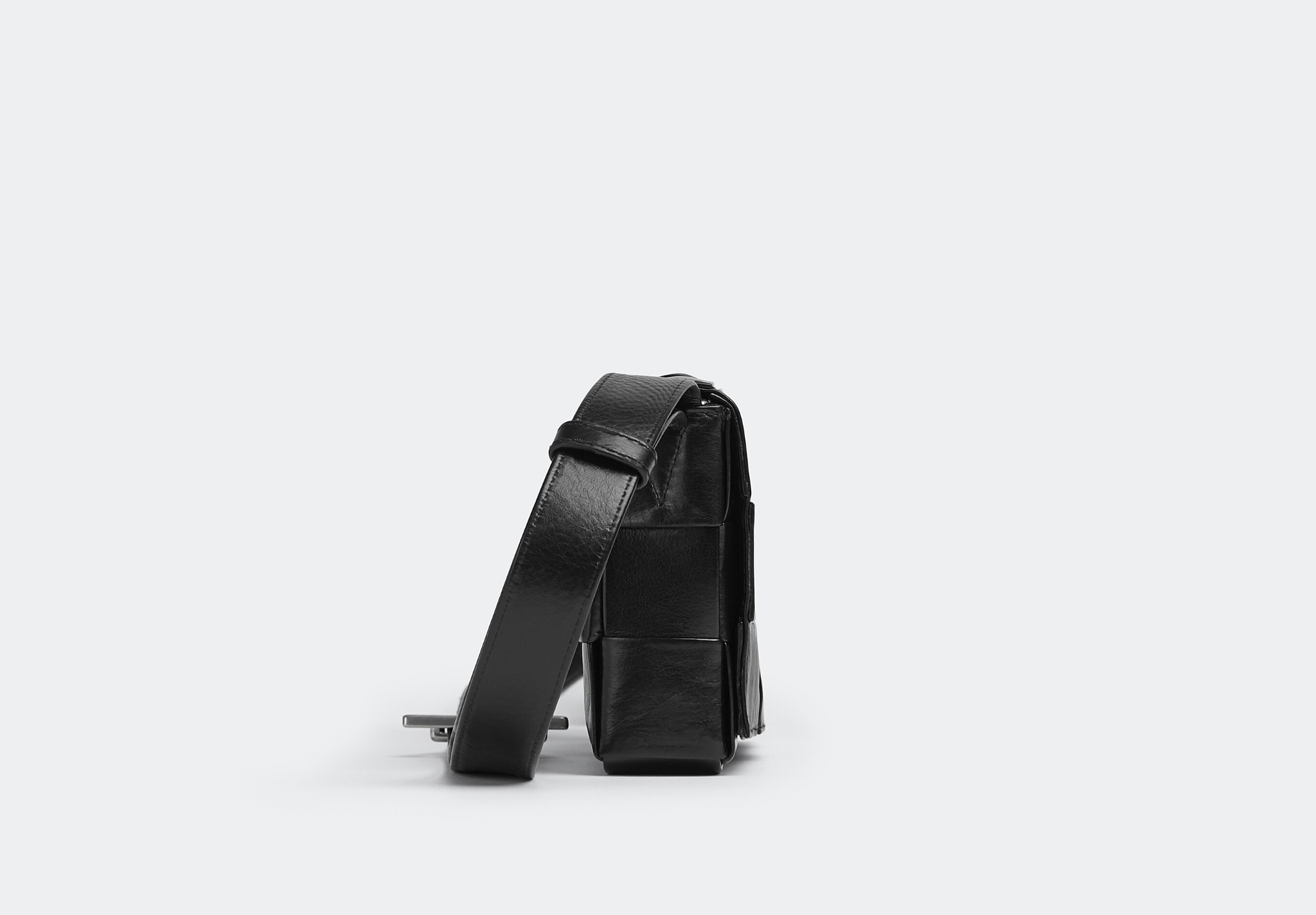 Tui Bottega Veneta Small Cassette 'Black' 717587VCQ718803