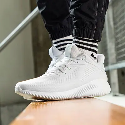 Alternative view of Giày Adidas Alphabounce EK 'White' GY5401