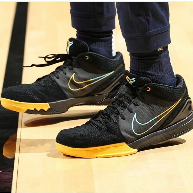 Giày Nike Zoom Kobe 4 Protro Snakeskin AV6339-002 - Ảnh 2