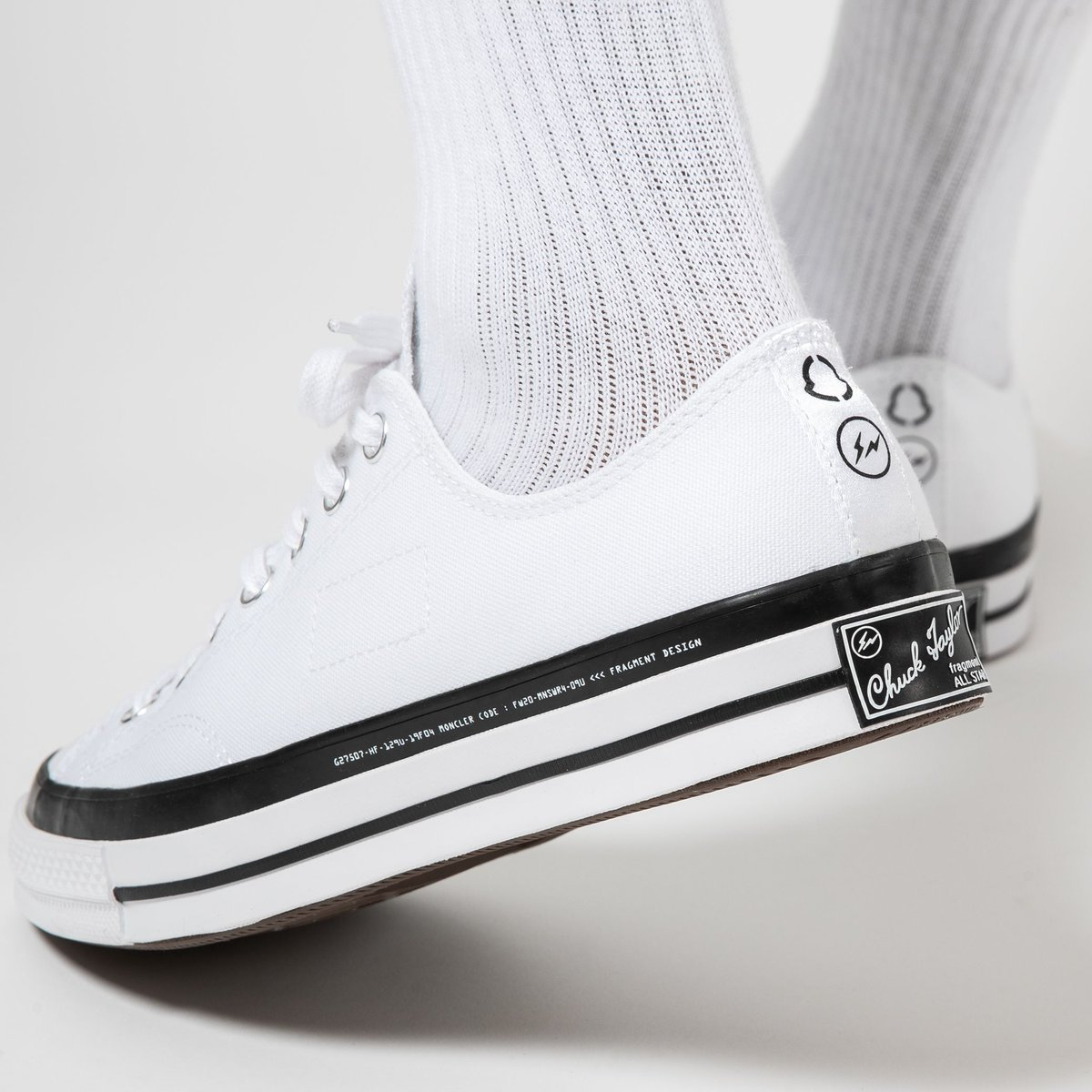 Giày Converse Fragment Design x Moncler x Chuck 70 Low 'White' 169070C - Ảnh 2