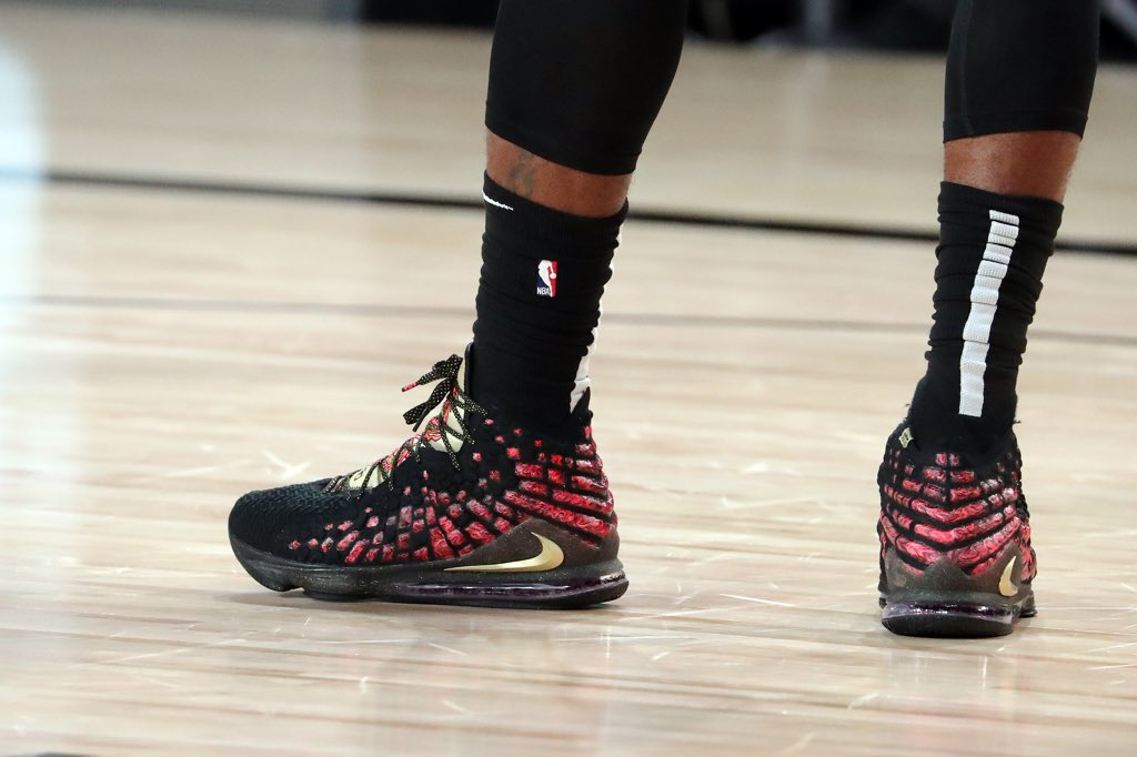 Giày Nike LeBron 17 EP 'Courage' CD5054-001 - Ảnh 7