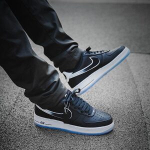 Alternative view of Giày Nike Air Force 1 Low Colin Kaepernick CQ0493-001