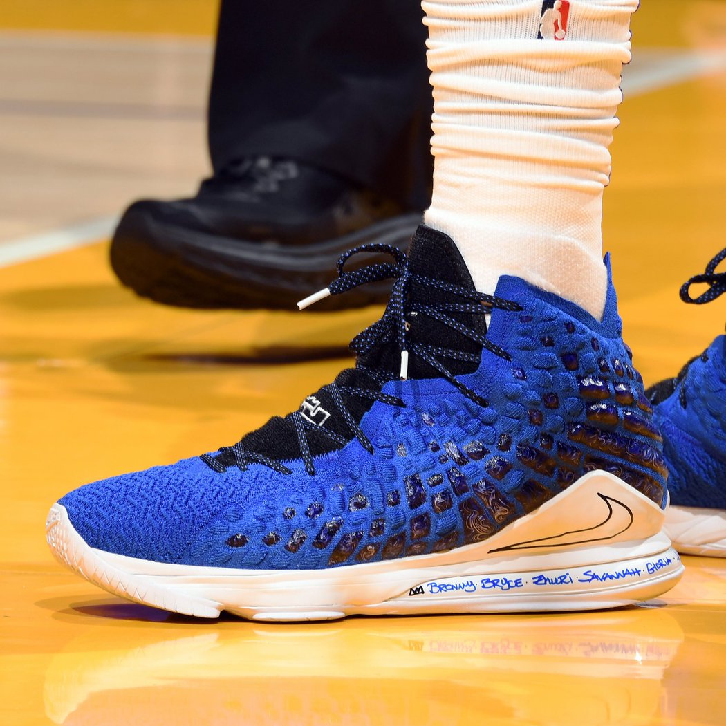 Giày Nike LeBron 17 EP 'More Than An Athlete' CT3465-400 - Ảnh 2