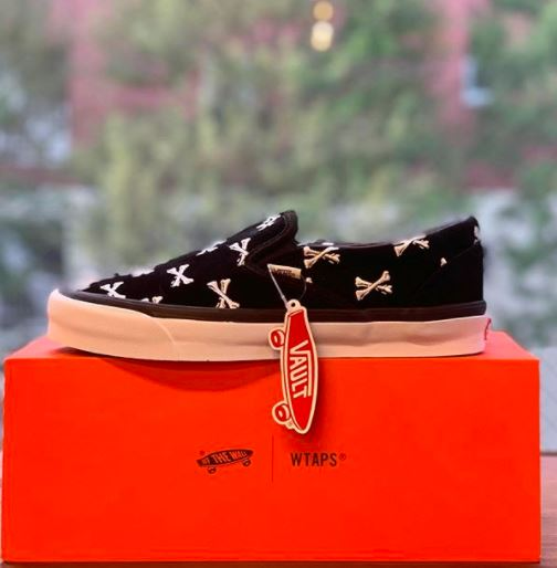 Giay Vans WTAPS x Vault Classic SlipOn OG LX Black VN0A45JKK08