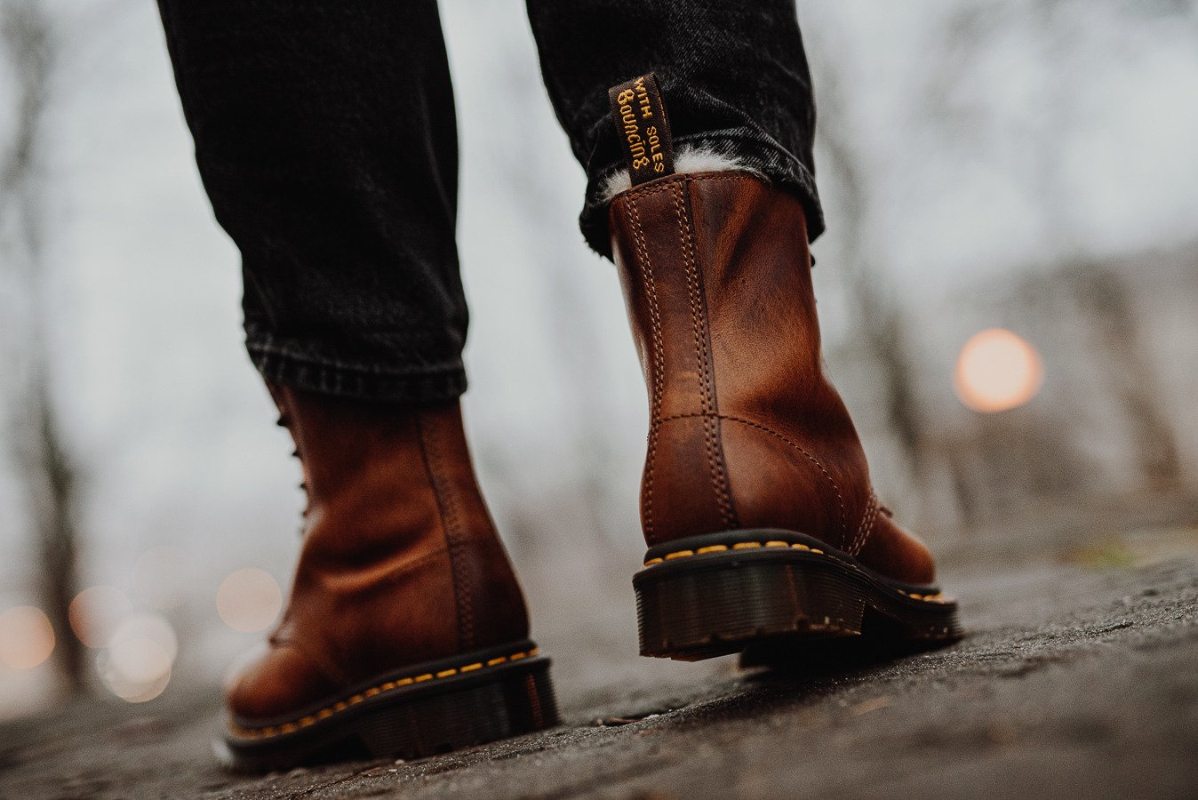 Giày Dr. Martens 1460 'Butterscotch' Orleans 23912243 - Ảnh 3