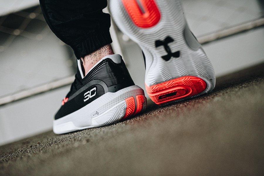 Giày Under Armour Curry 3Zer0 3 'Black' 3022048-001 - Ảnh 5