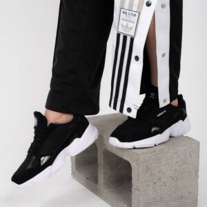Alternative view of Giày Adidas Falcon Core Black Cloud White B28129