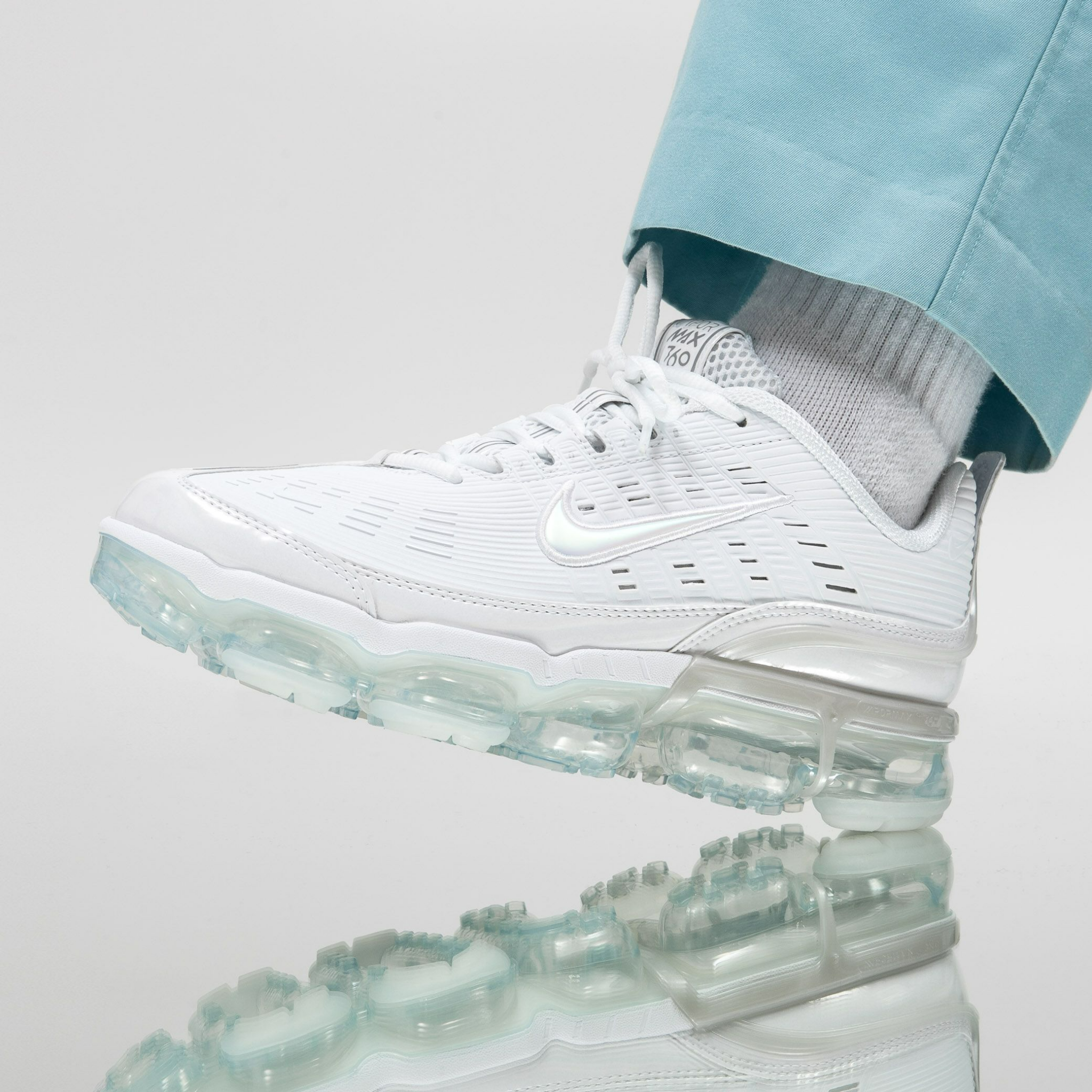 Giày Nike Air VaporMax 360 'Triple White' (W) CK9670-100 - Ảnh 2
