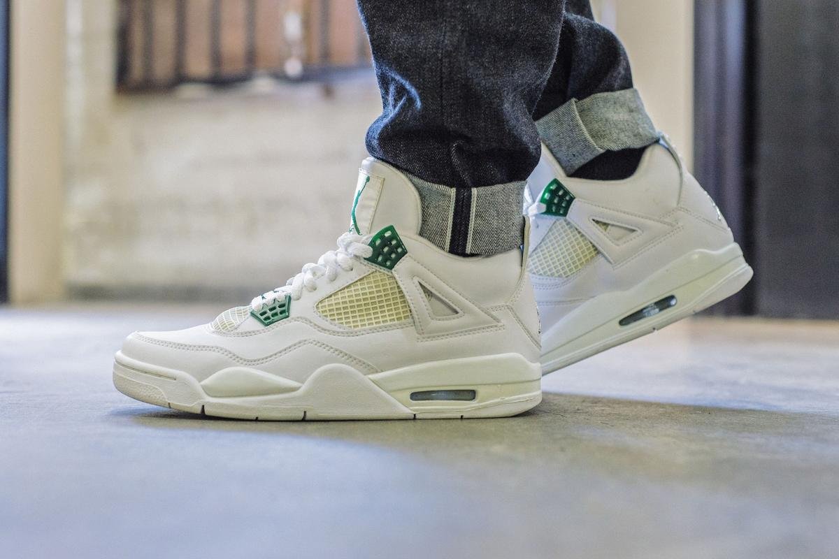 Giày Nike Air Jordan 4 Retro Metallic Green CT8527-113 - Ảnh 2