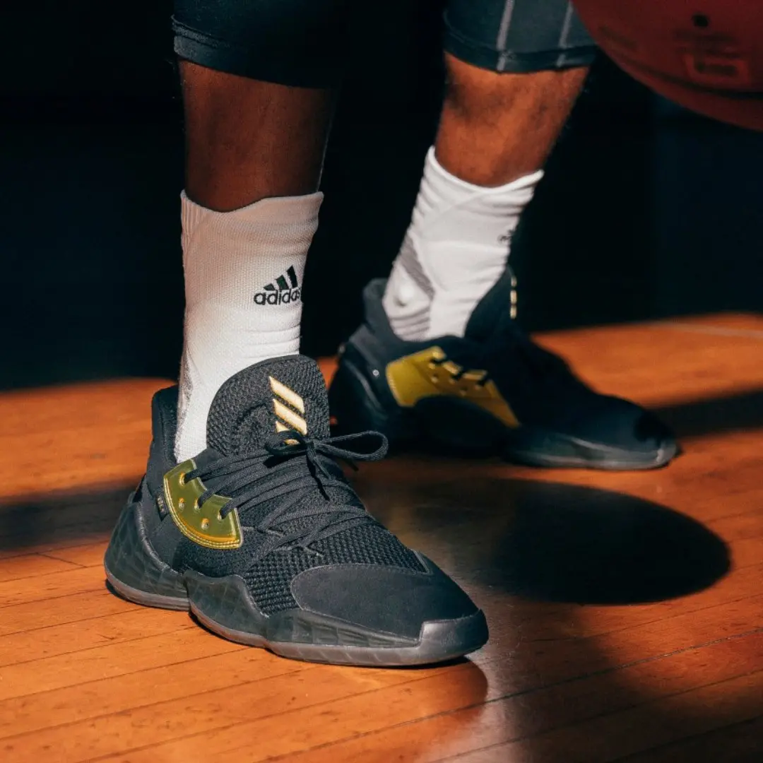 Alternative view of Giày Adidas Harden Vol. 4 'Gold Metallic' EF8648