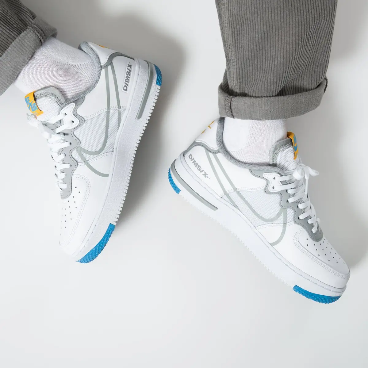 Alternative view of Giày Nike Air Force 1 React 'Smoke Grey Gold' CT1020-100