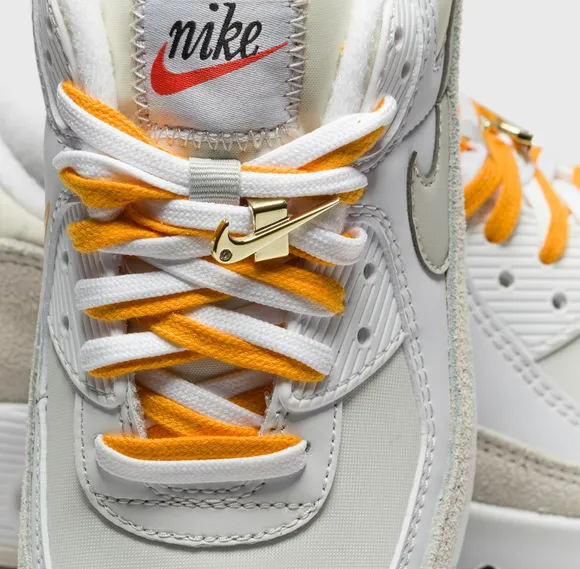 Giày Nike Wmns Air Max 90 SE 'First Use White University Gold' DA8709-100 - Ảnh 7