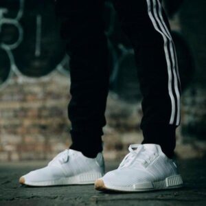 Alternative view of Giày Adidas NMD R1 'Cloud White' D96635