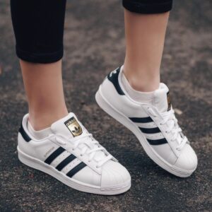 Alternative view of Giày Adidas Superstar 'White Black' FV3284