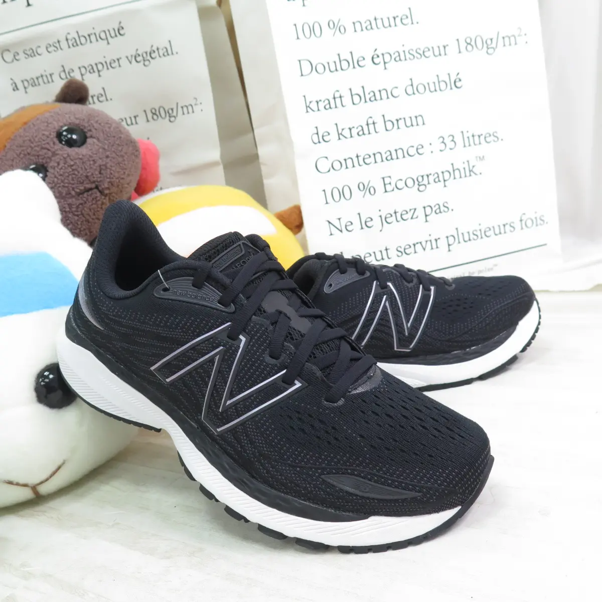 Giay New Balance Fresh Foam X 860v12 'Black White' M860M12