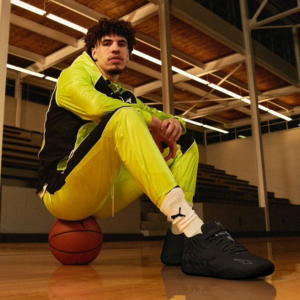 Alternative view of Giày Puma LaMelo Ball MB.01 'Iridescent Dreams' 376678-02