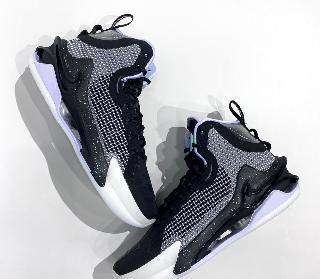 Giay Nike Air Zoom G.T. Jump 'Own Space' DC9039-001