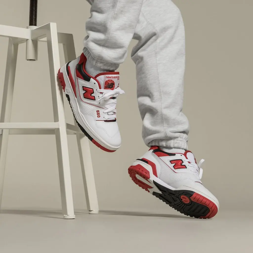 Alternative view of Giày New Balance 550 'White Team Red' BB550SE1
